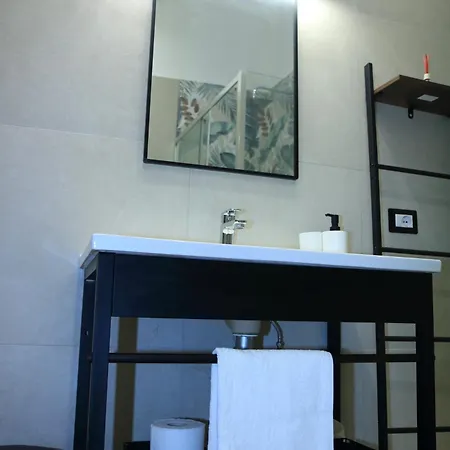 La Casetta Partenopea بيت للعطل *