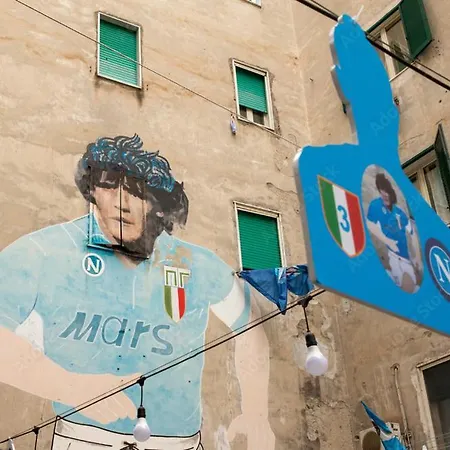 La Casetta Partenopea بيت للعطل